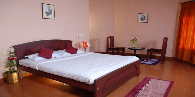 Sunbird Garden Resort Krishnagiri ภายนอก รูปภาพ